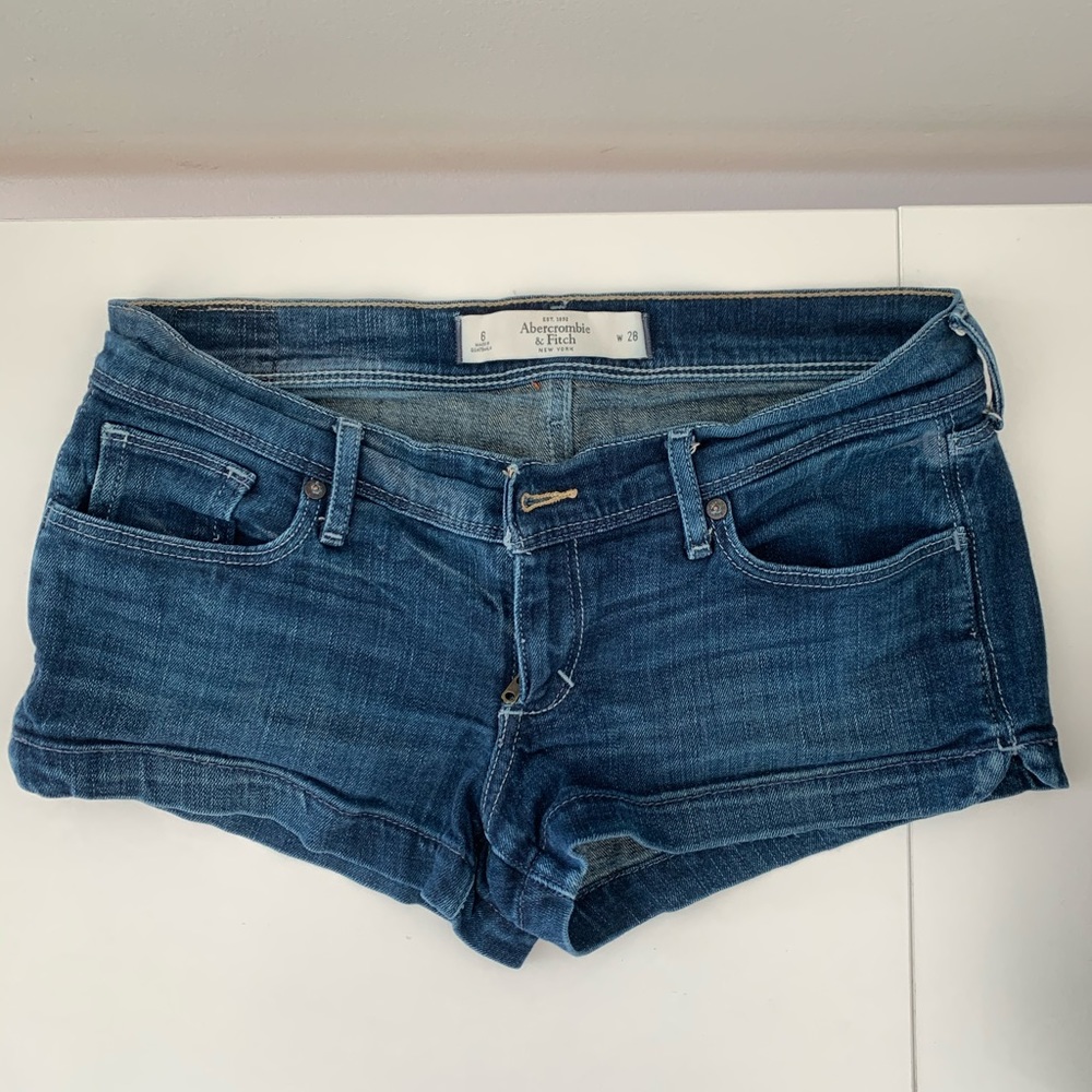 Abercrombie & Fitch Jean shorts
